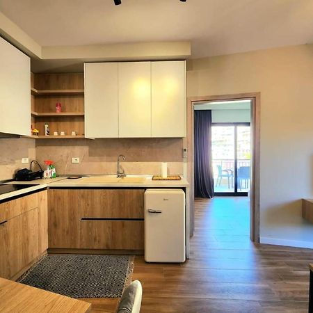 Flori Apartments Sarandë Esterno foto