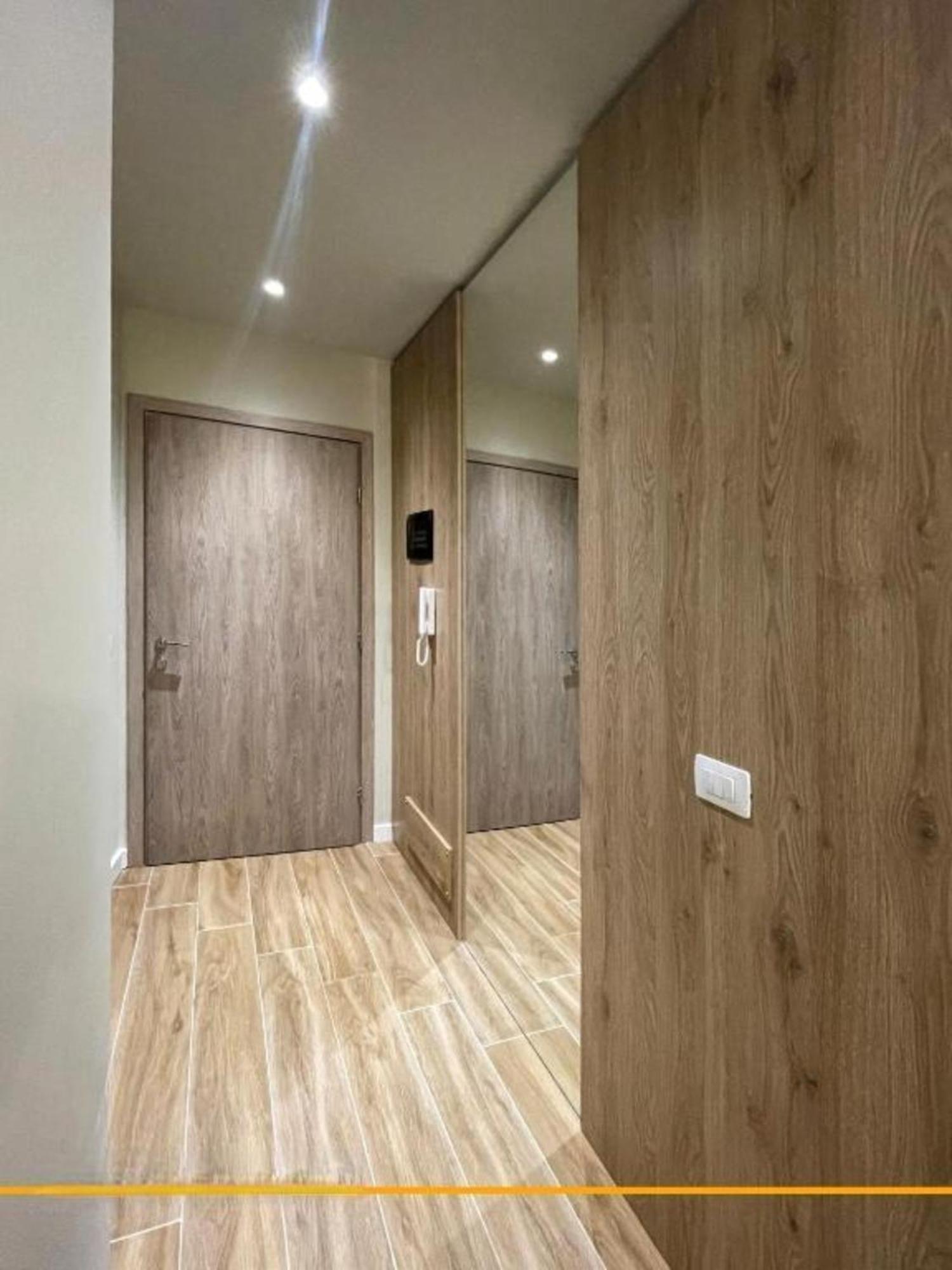 Flori Apartments Sarandë Esterno foto