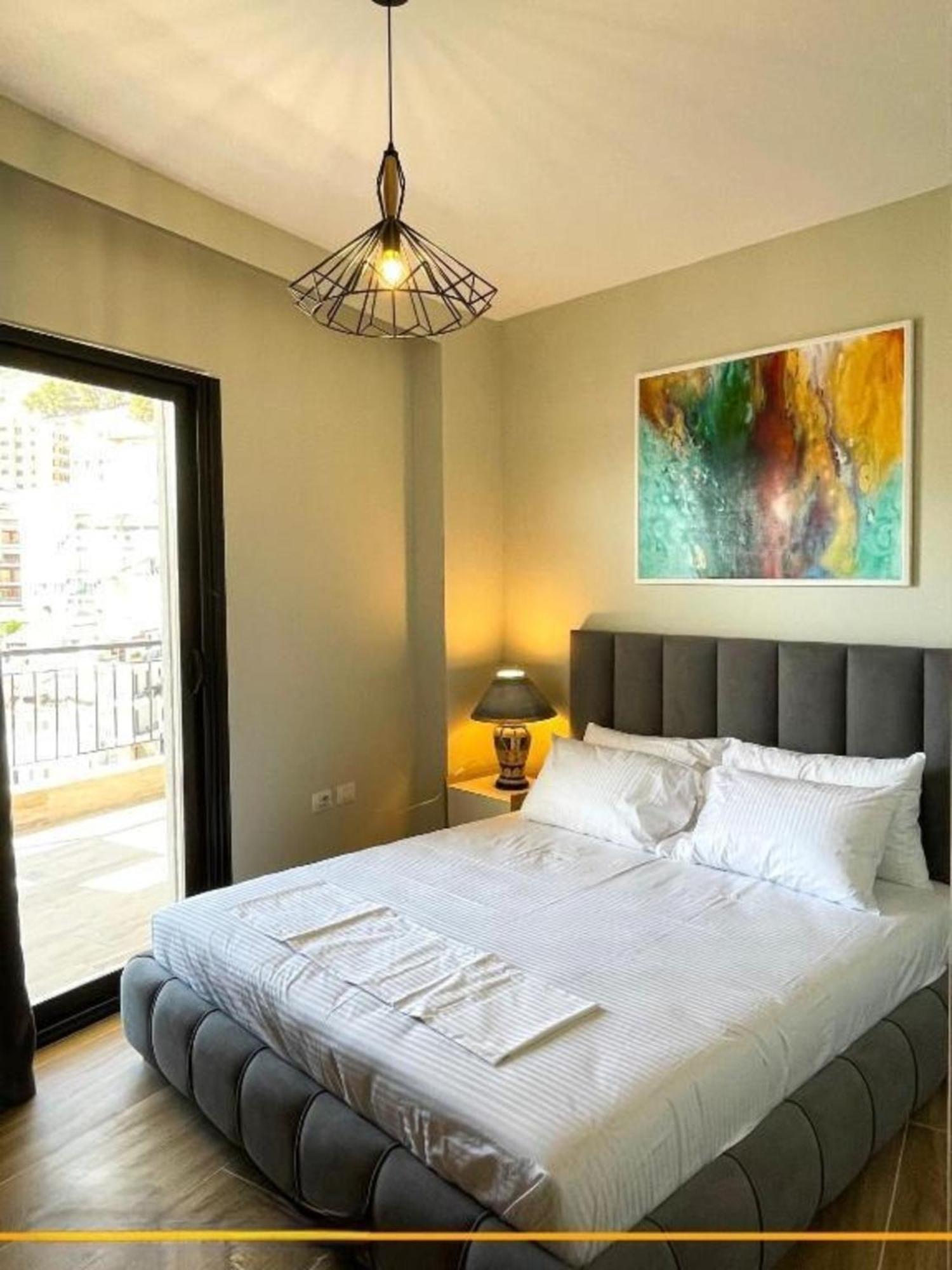 Flori Apartments Sarandë Esterno foto